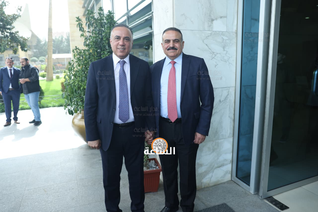 Madar Al-Saa Images 0.018401073378120247