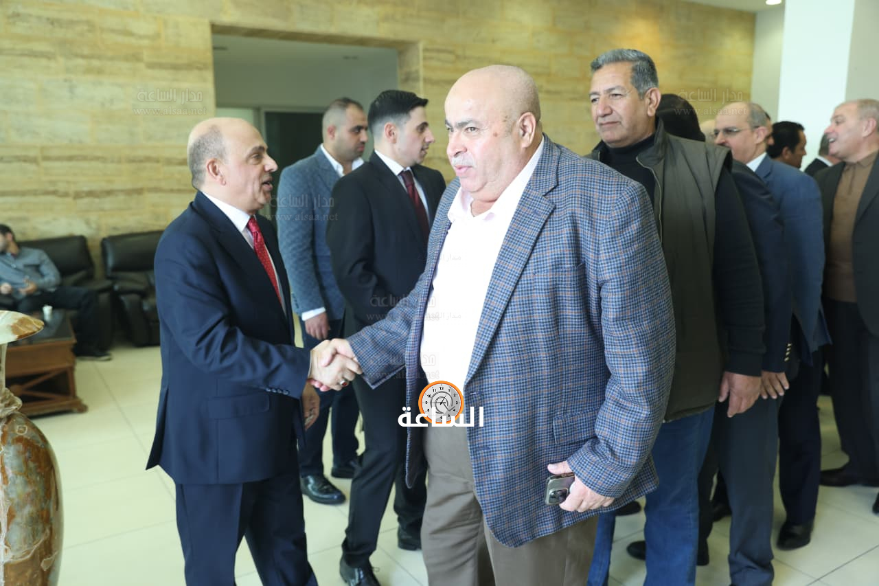 Madar Al-Saa Images 0.46072619370998447