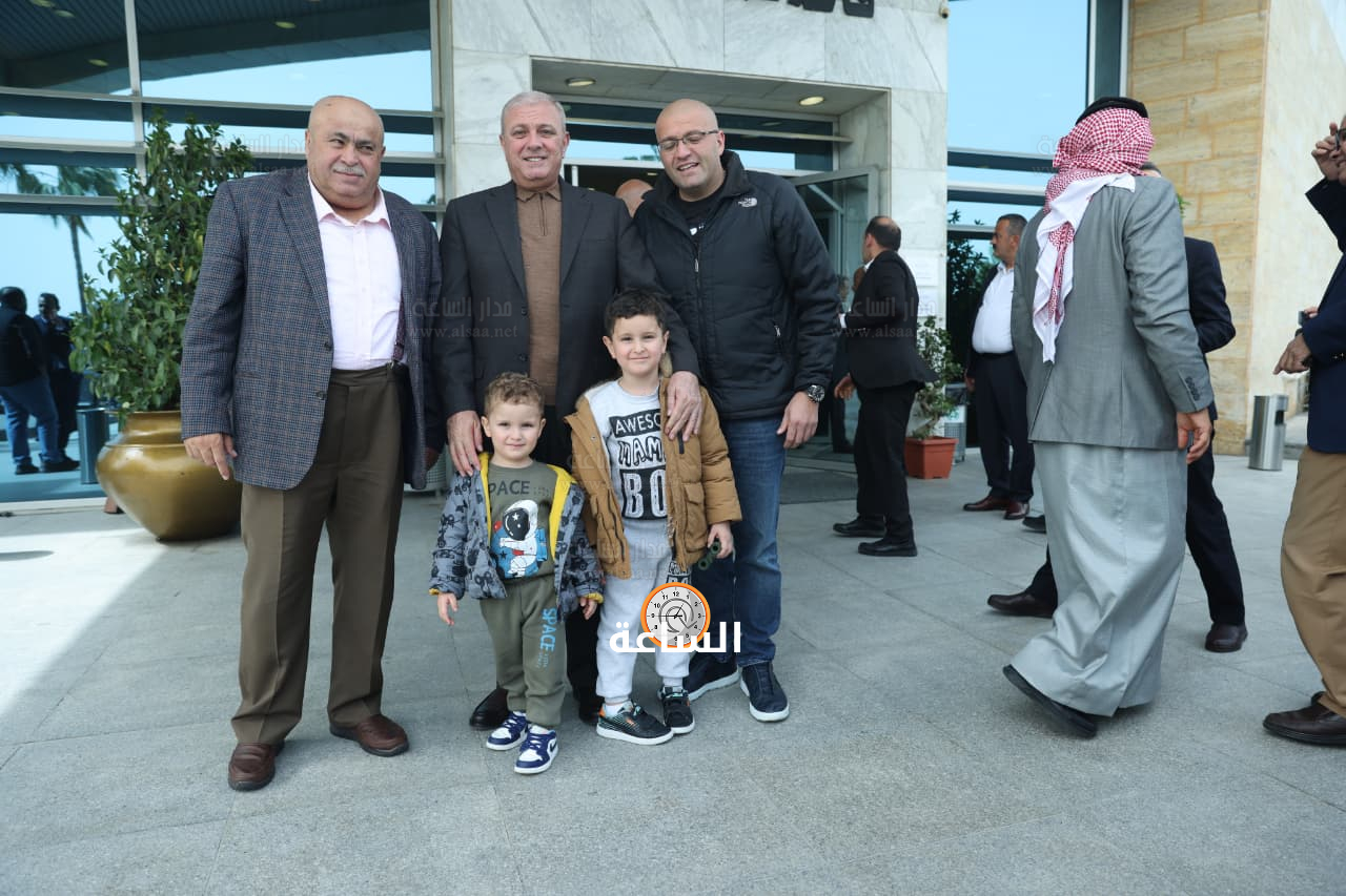 Madar Al-Saa Images 0.8399276625854174