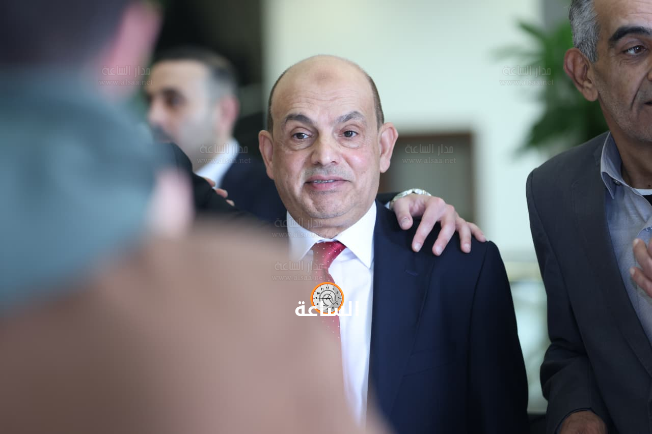 Madar Al-Saa Images 0.5812752874990305