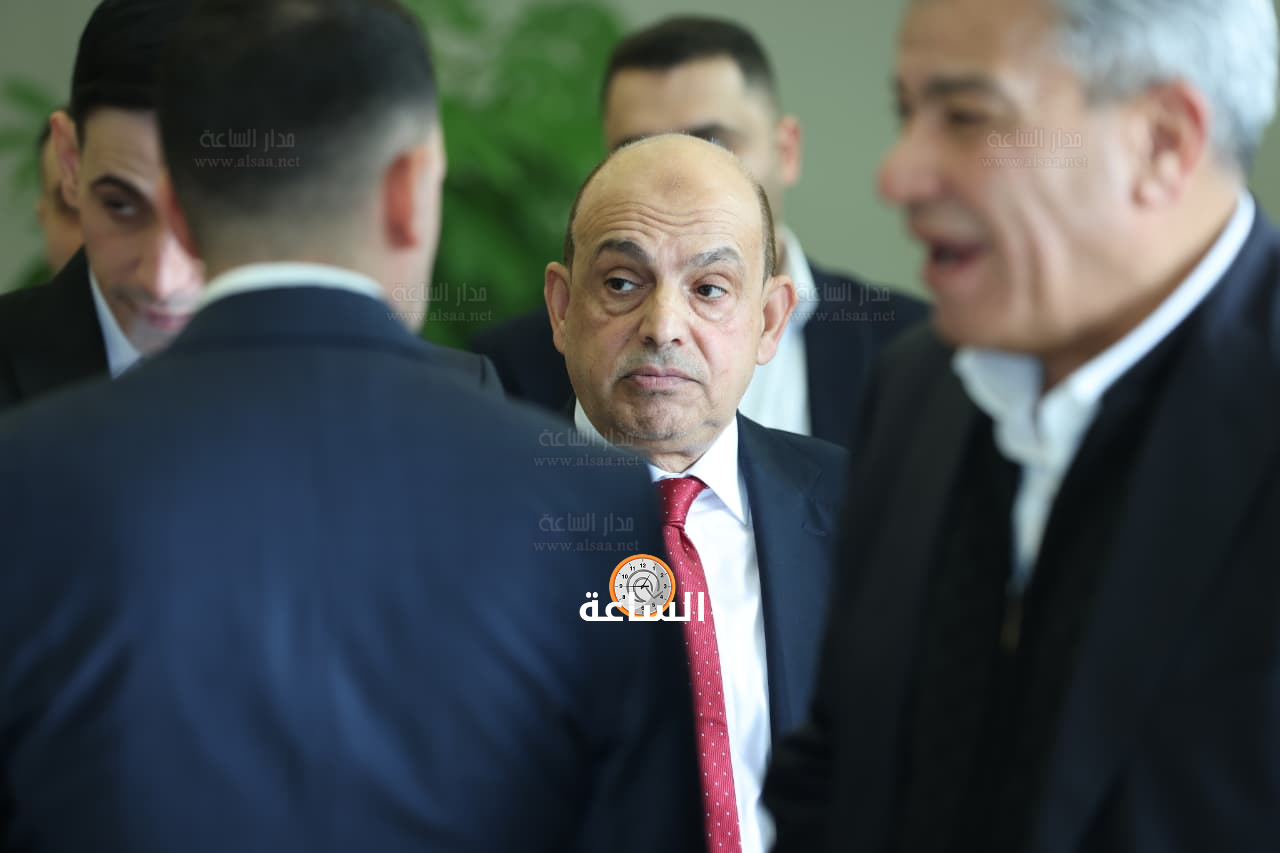 Madar Al-Saa Images 0.26054991228462965