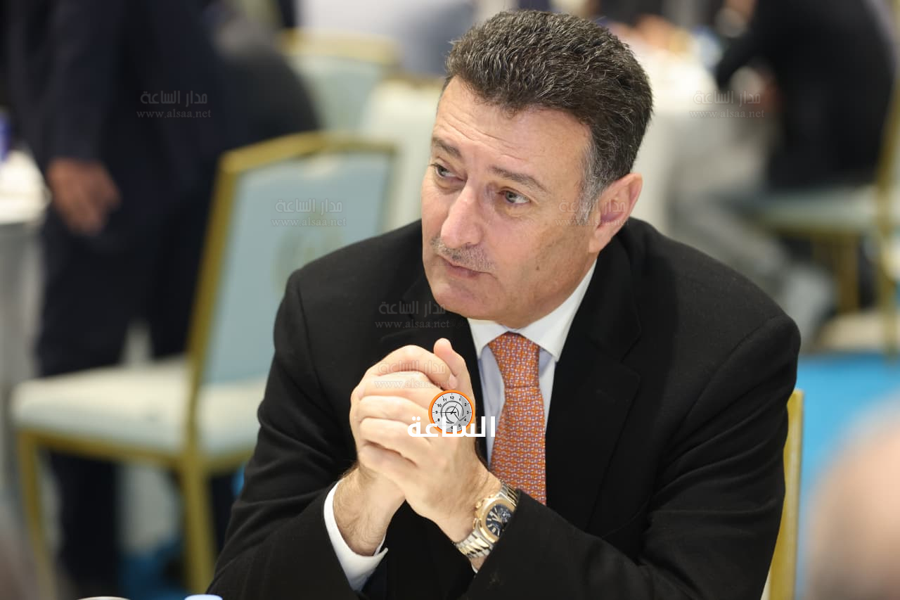 Madar Al-Saa Images 0.2490343824181861