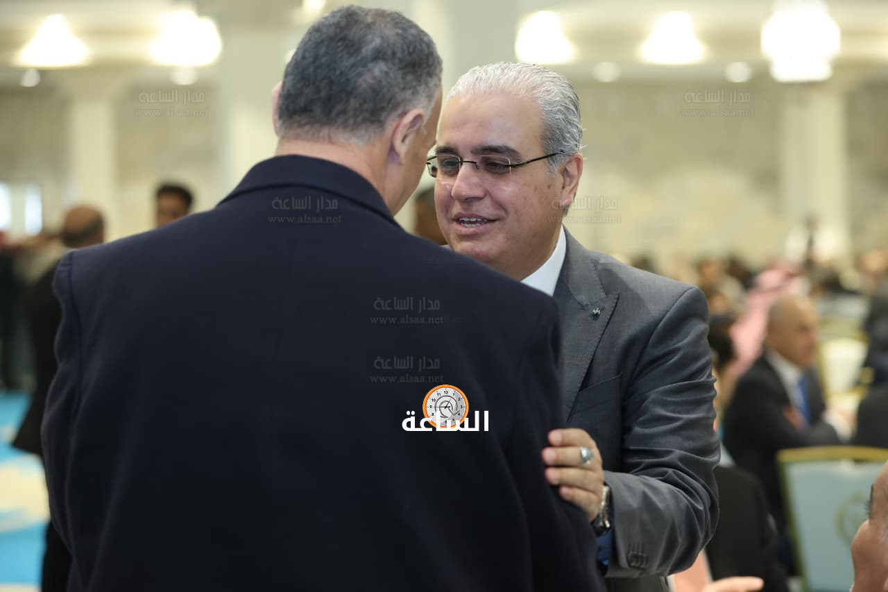 Madar Al-Saa Images 0.500949232583919