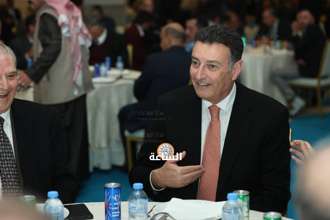 Madar Al-Saa Images 0.7813902598379538