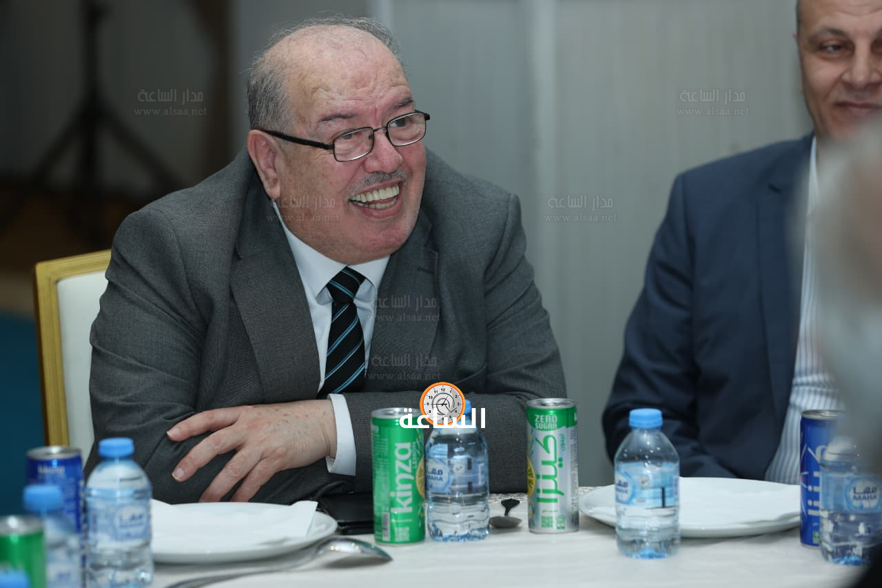 Madar Al-Saa Images 0.5818529906661838