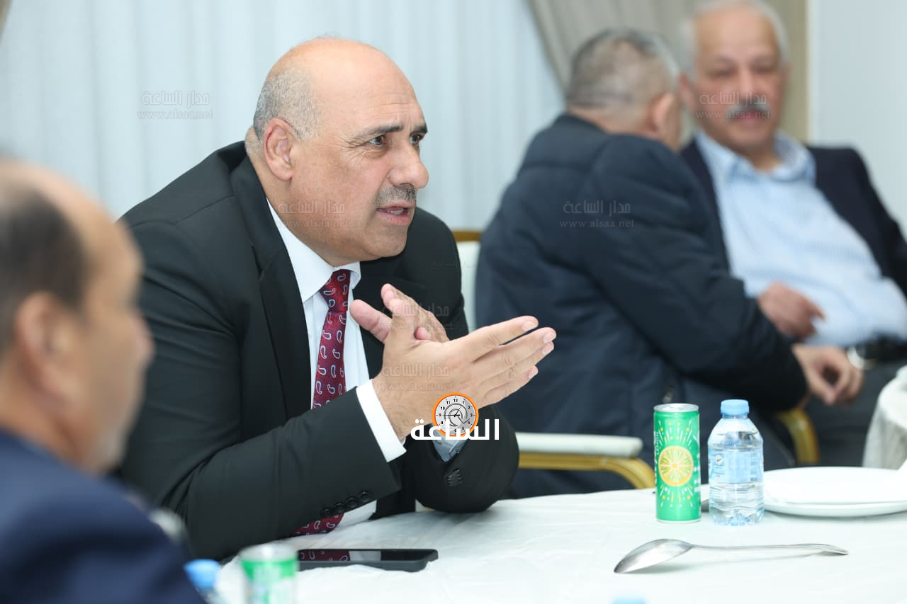 Madar Al-Saa Images 0.7091297405779784