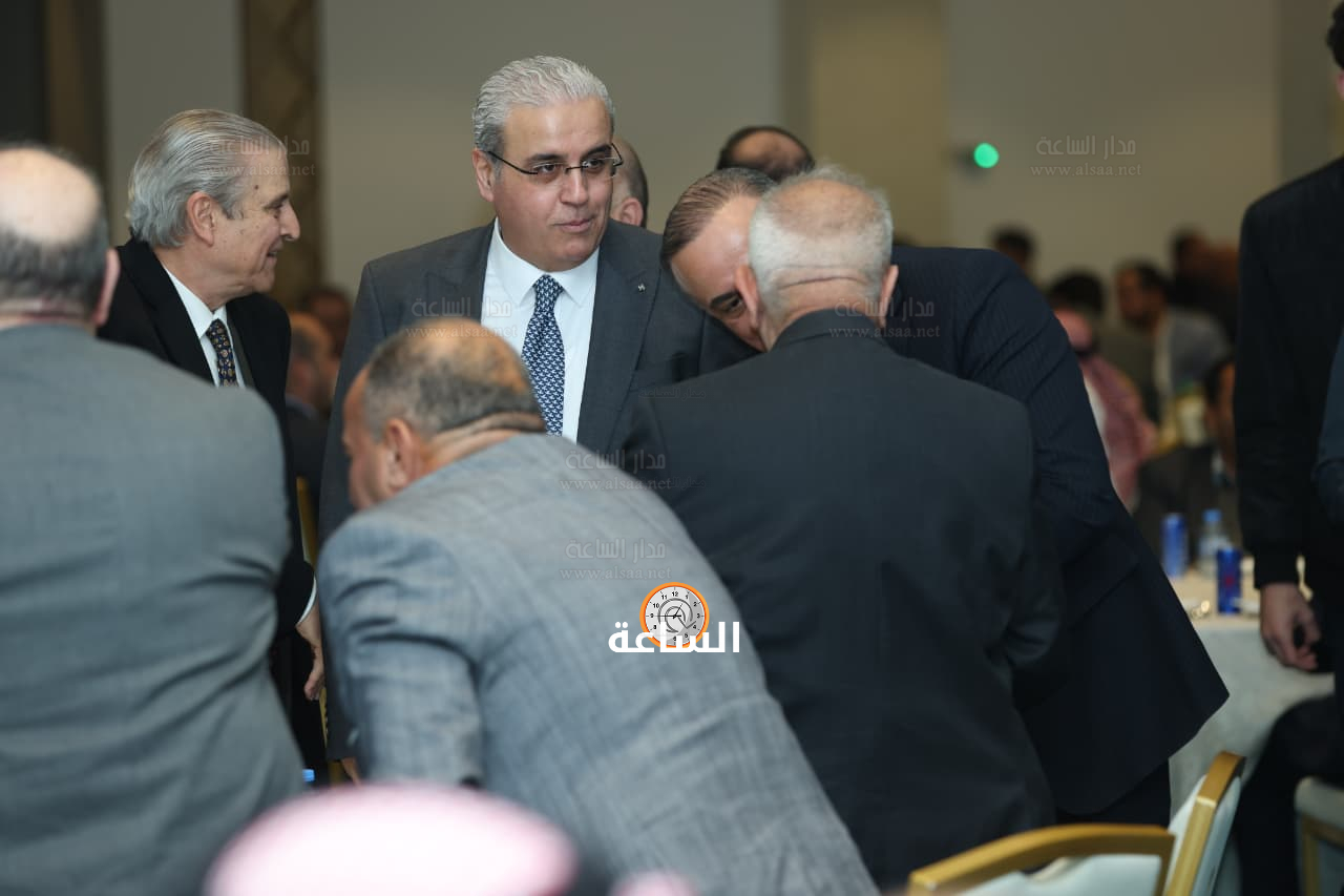 Madar Al-Saa Images 0.9879776705912848