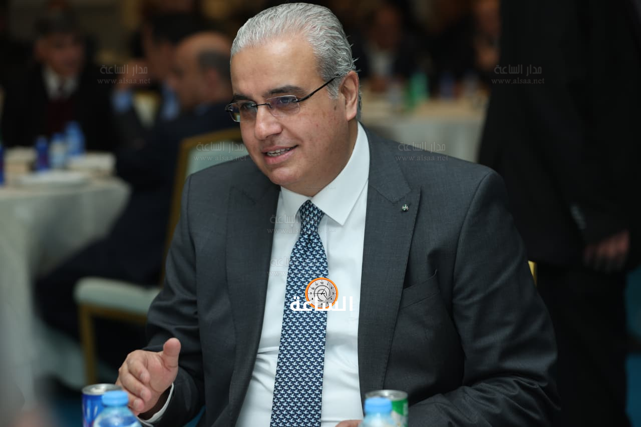 Madar Al-Saa Images 0.4864252422033559