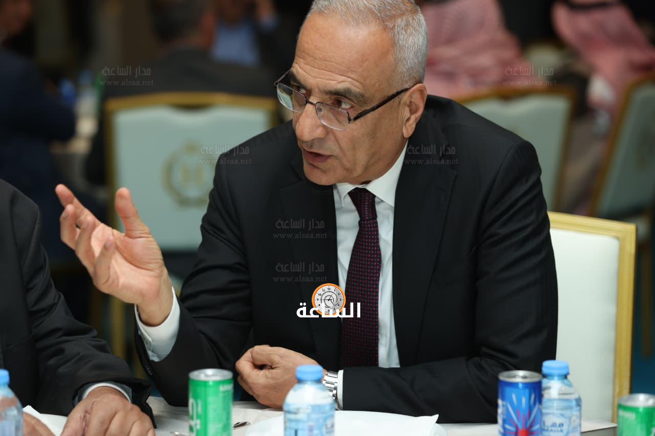 Madar Al-Saa Images 0.21458145945739926