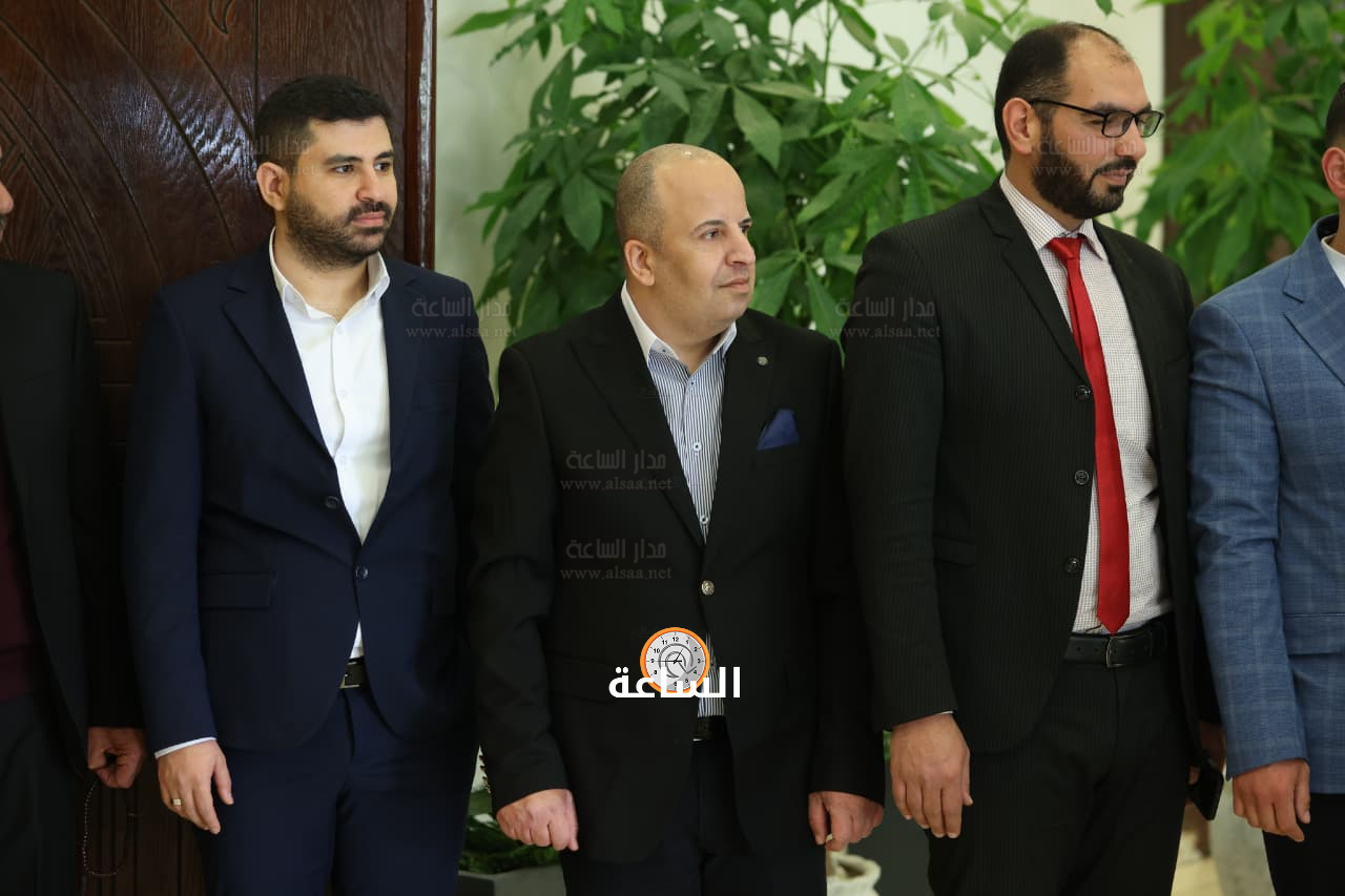 Madar Al-Saa Images 0.956940276987249