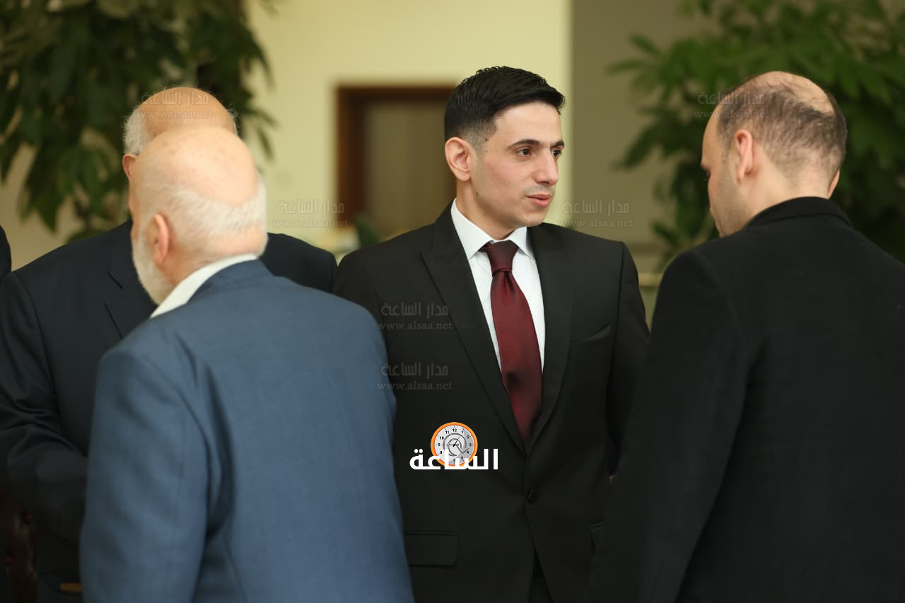 Madar Al-Saa Images 0.771556501352642