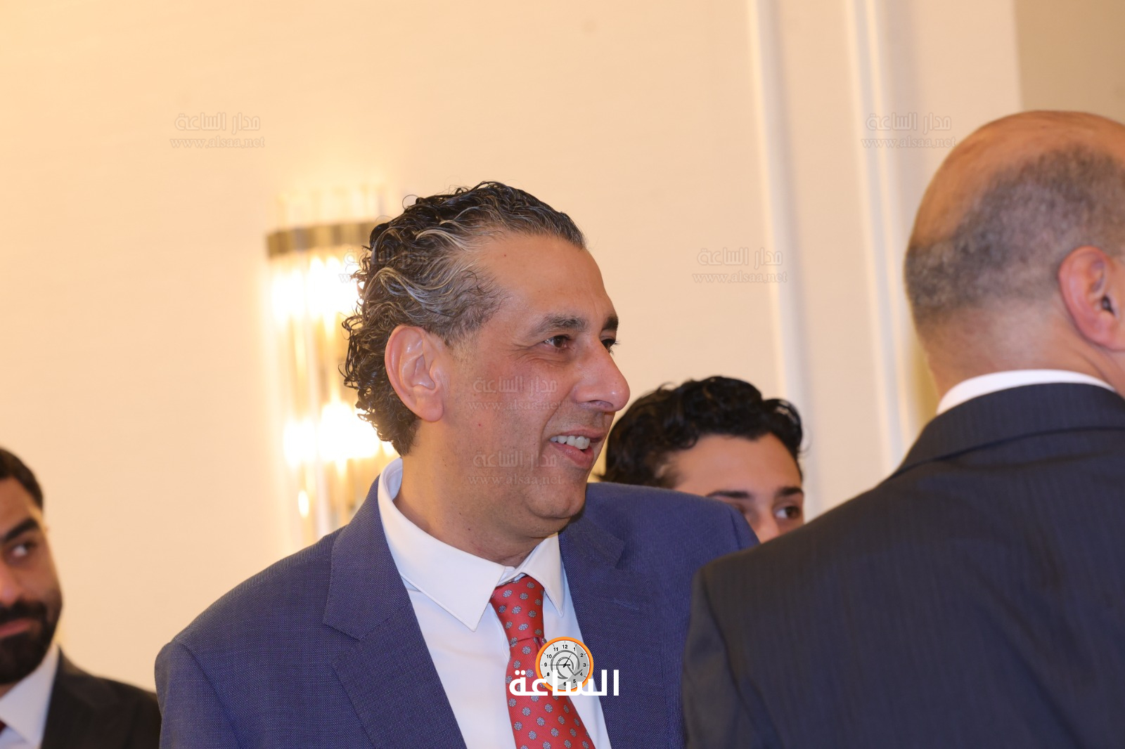 Madar Al-Saa Images 0.5127302604580185