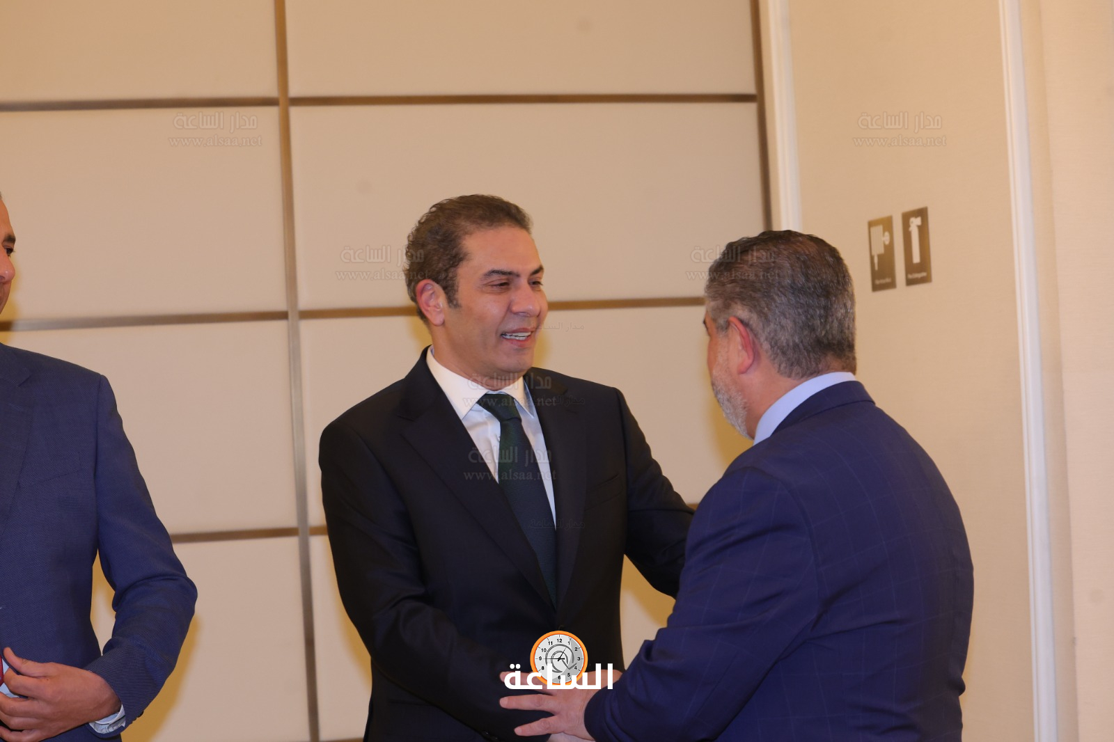 Madar Al-Saa Images 0.32684644166254784