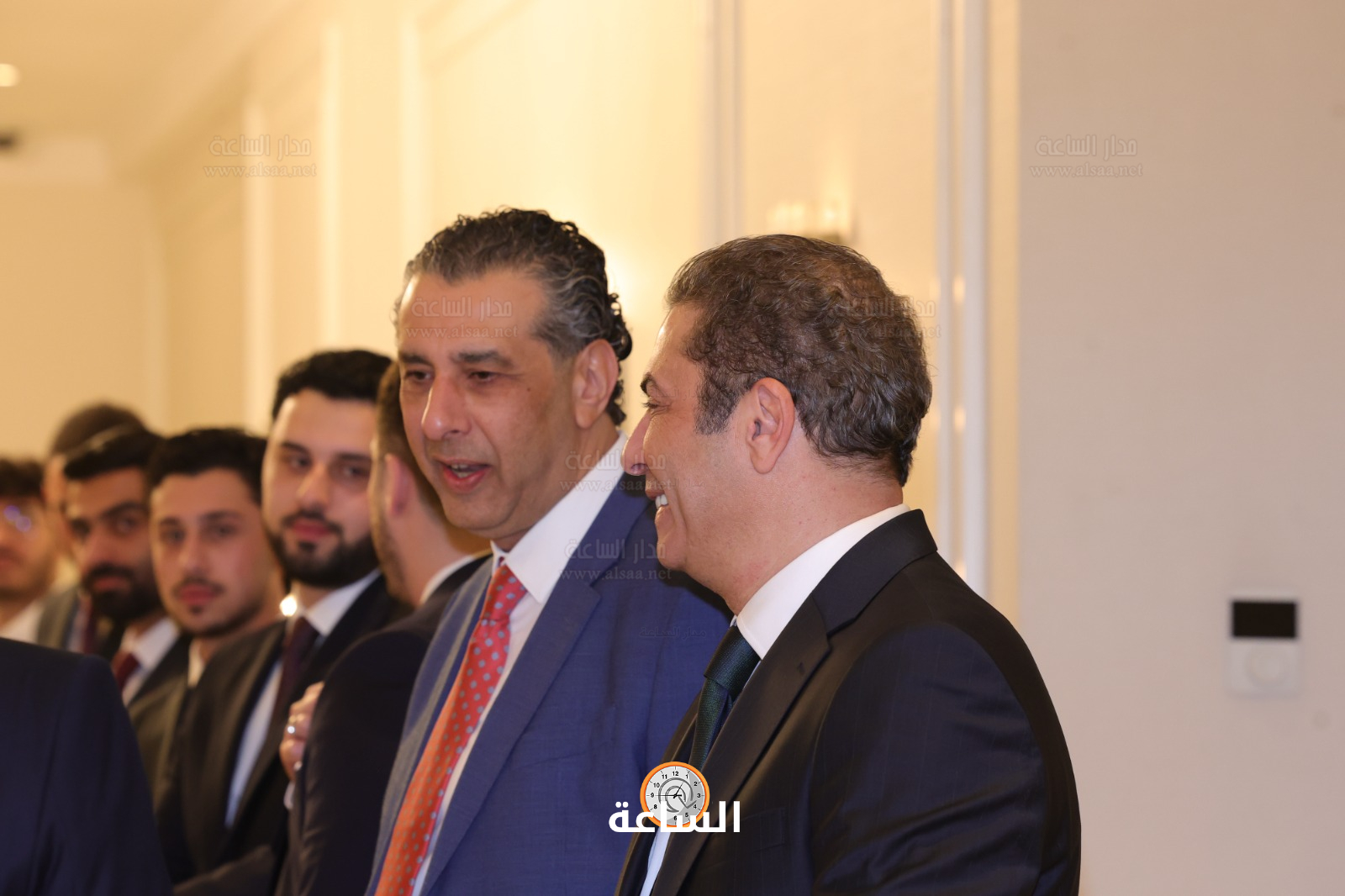 Madar Al-Saa Images 0.3881684962596845