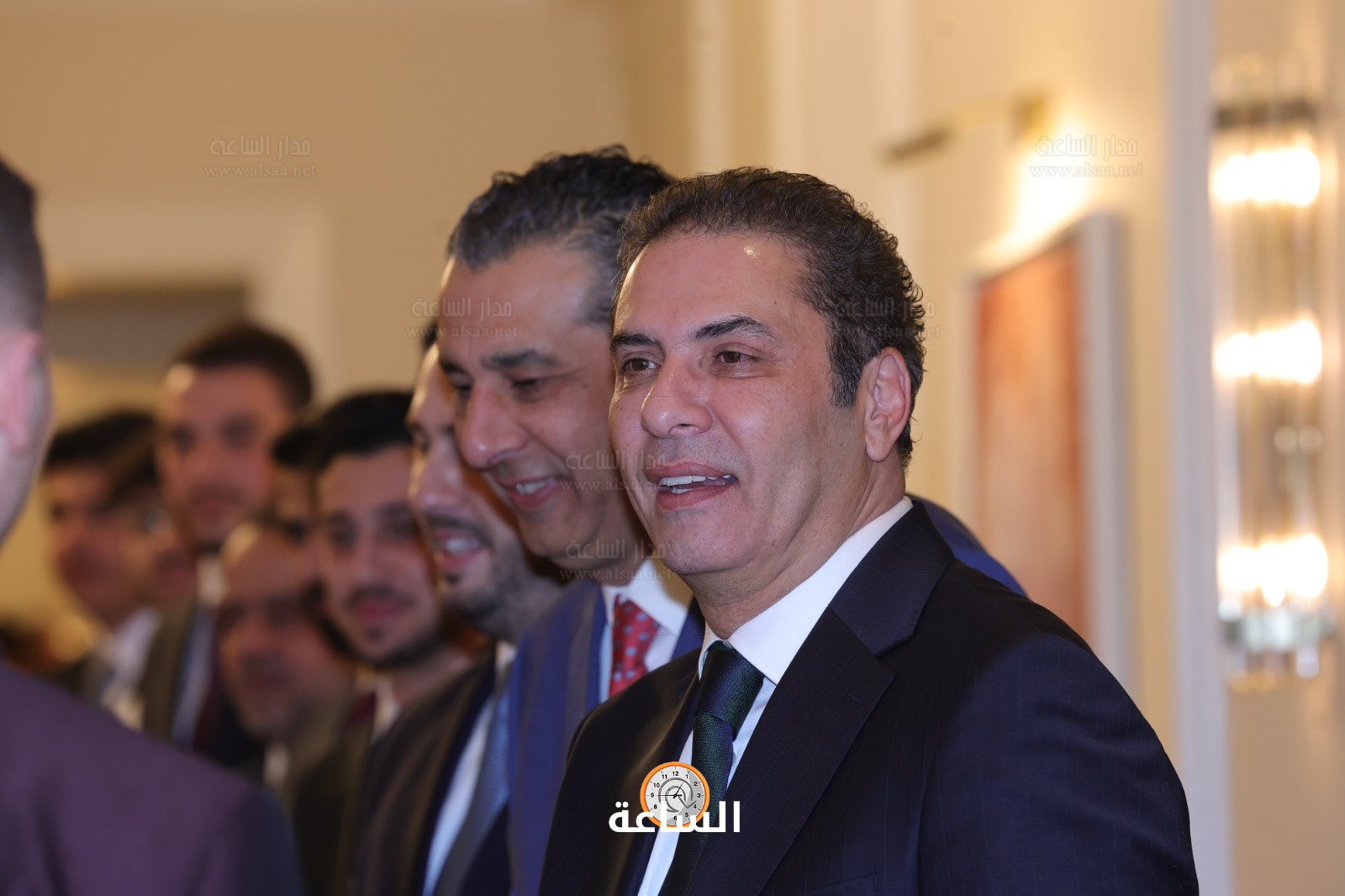 Madar Al-Saa Images 0.7084852832142953