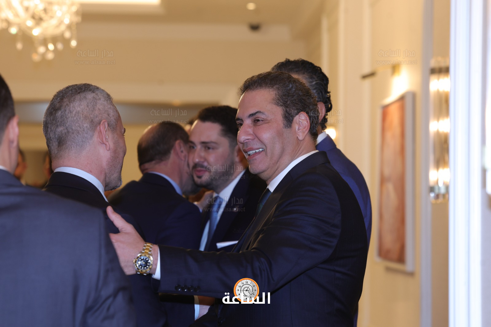 Madar Al-Saa Images 0.22026197672143566