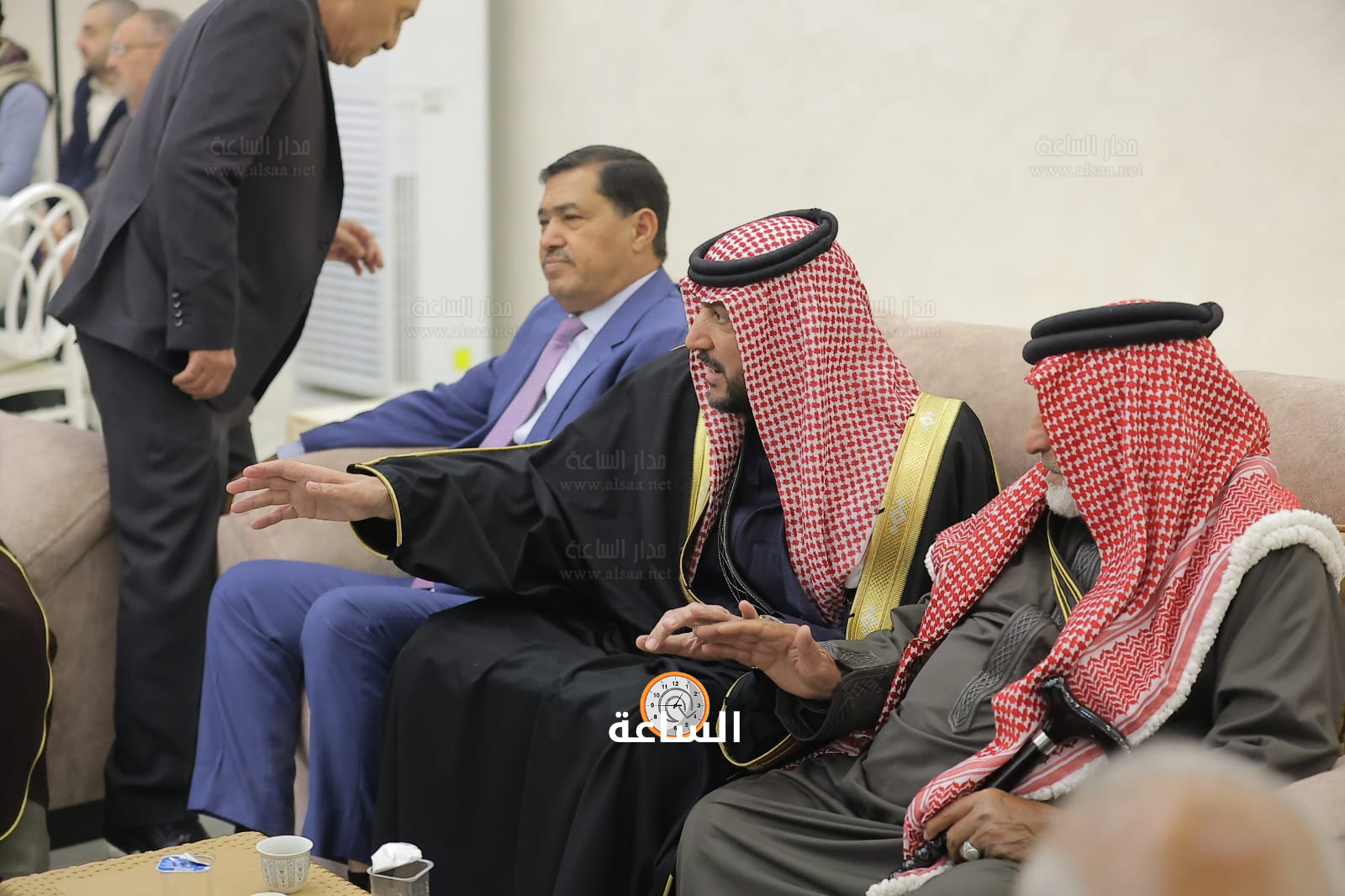 Madar Al-Saa Images 0.47851639906891785