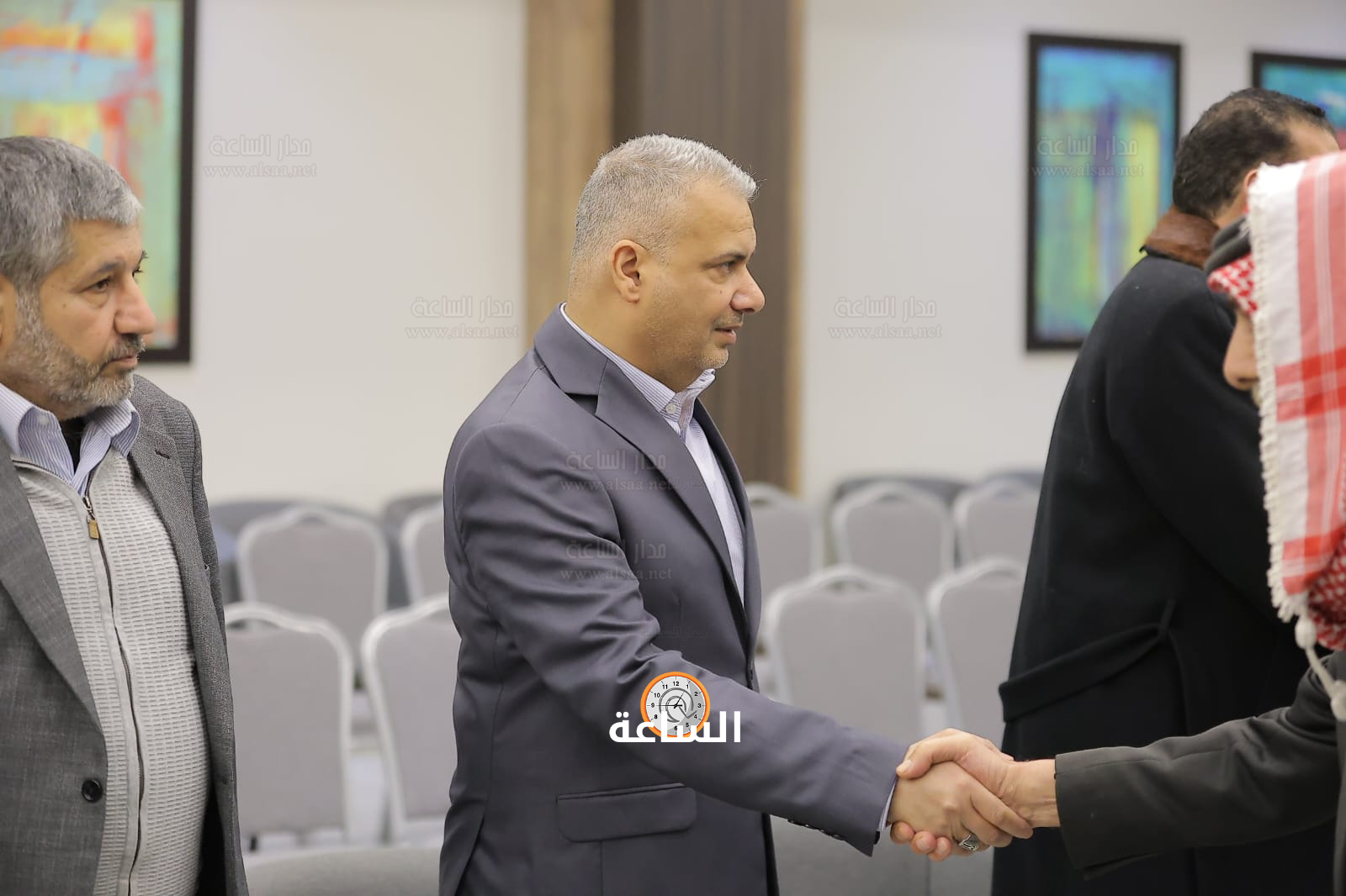 Madar Al-Saa Images 0.47011882705176455