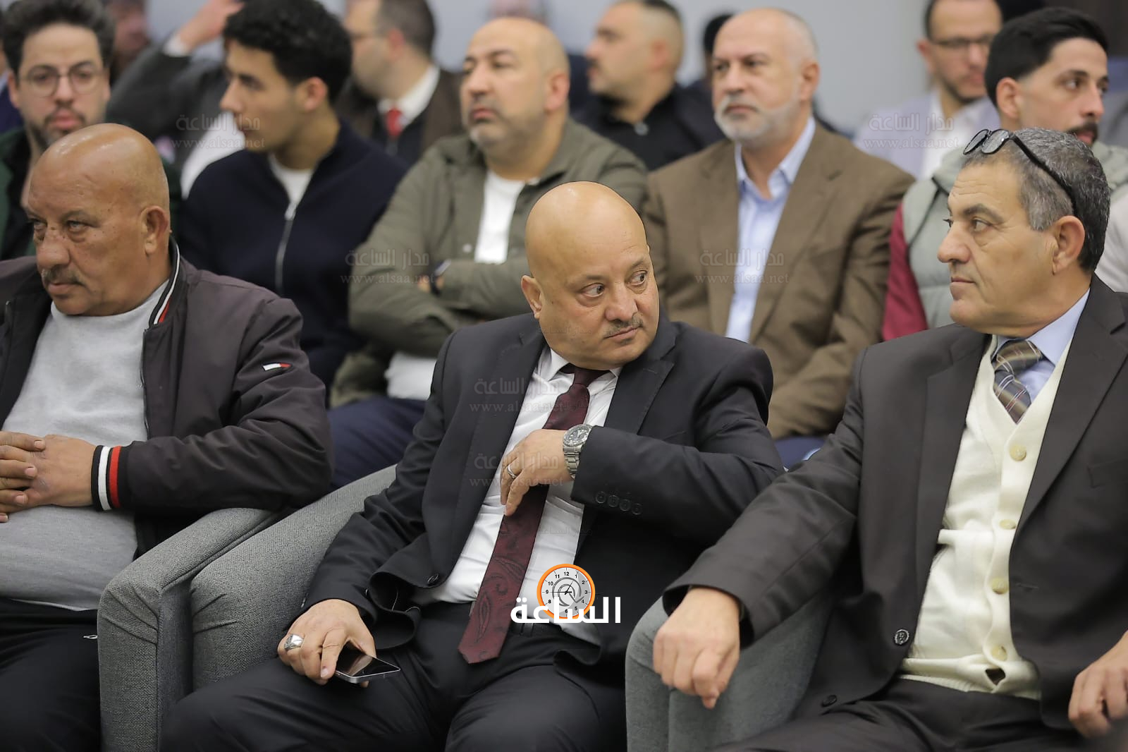 Madar Al-Saa Images 0.5037021171057869