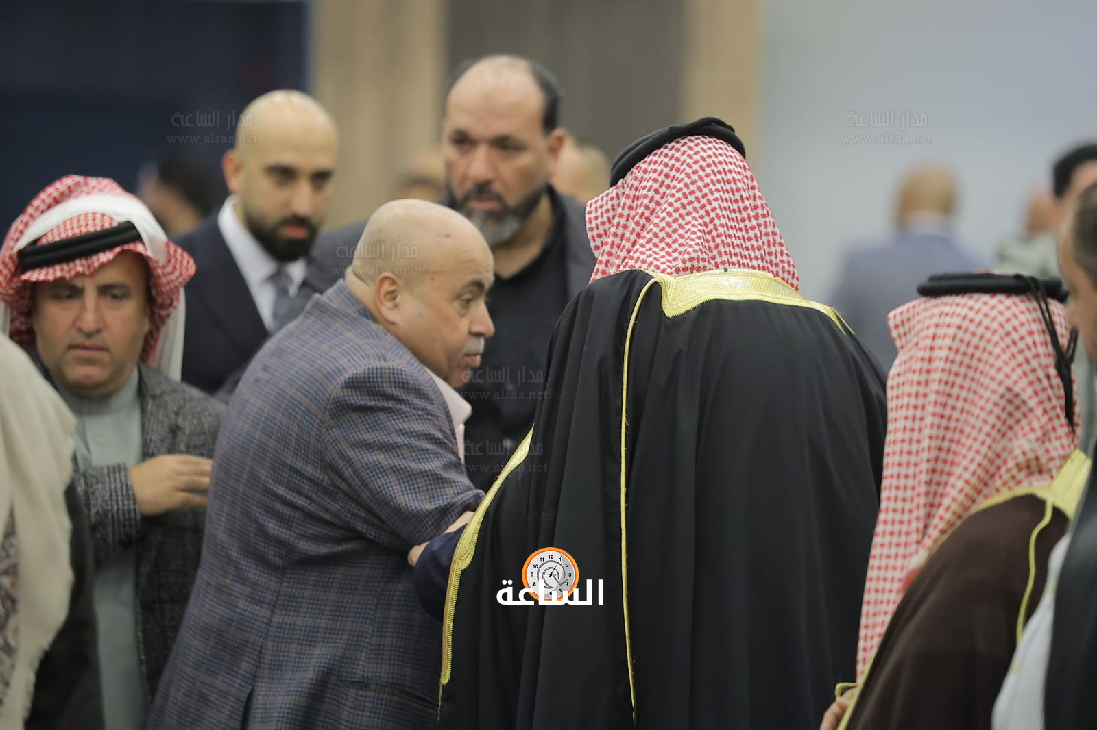 Madar Al-Saa Images 0.488446635192212