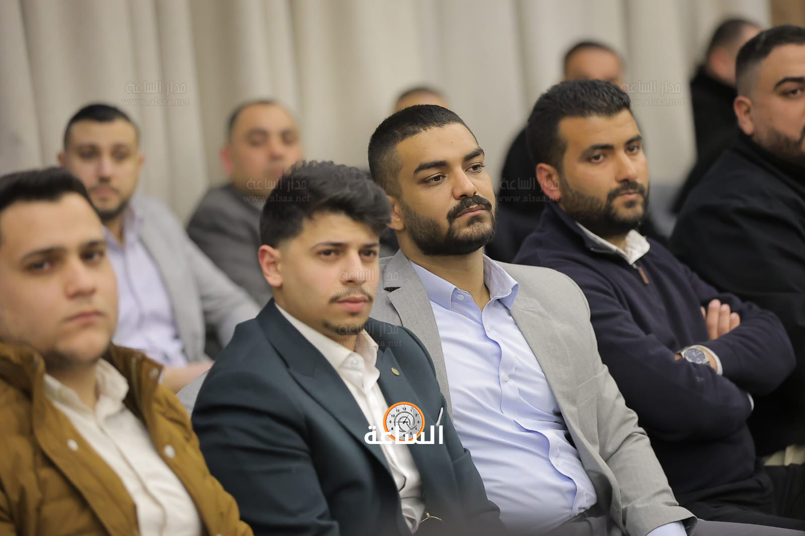 Madar Al-Saa Images 0.6754338521478632