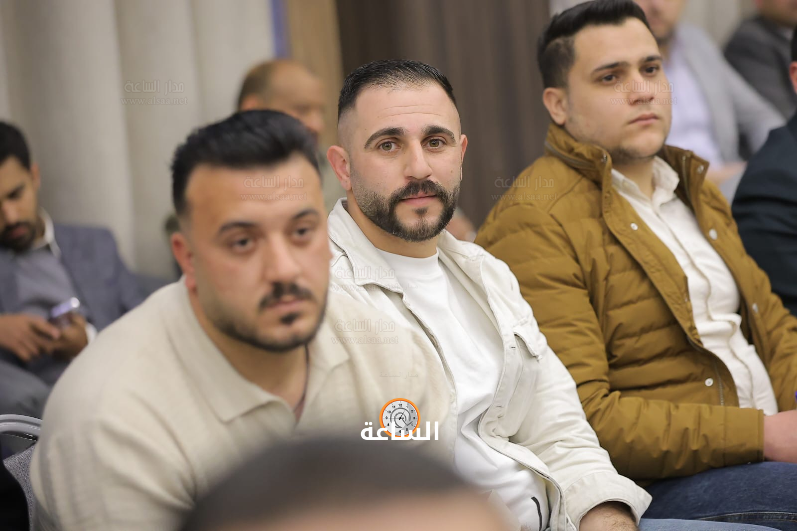 Madar Al-Saa Images 0.5415103127650189