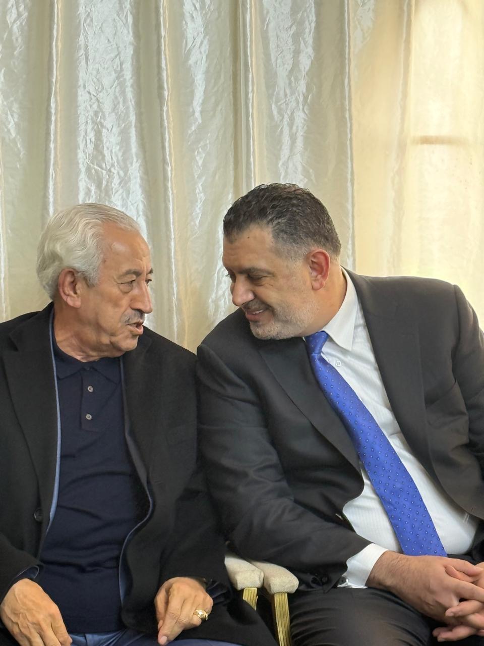 Madar Al-Saa Images 0.4389446378128272