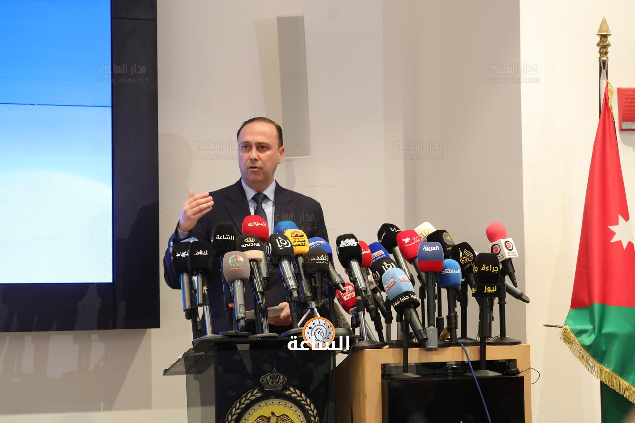 Madar Al-Saa Images 0.9788148634021523