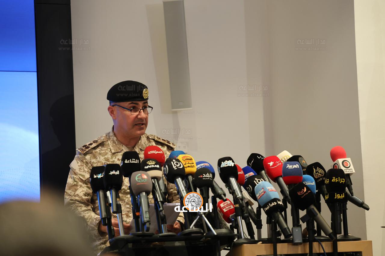 Madar Al-Saa Images 0.12715820807294131