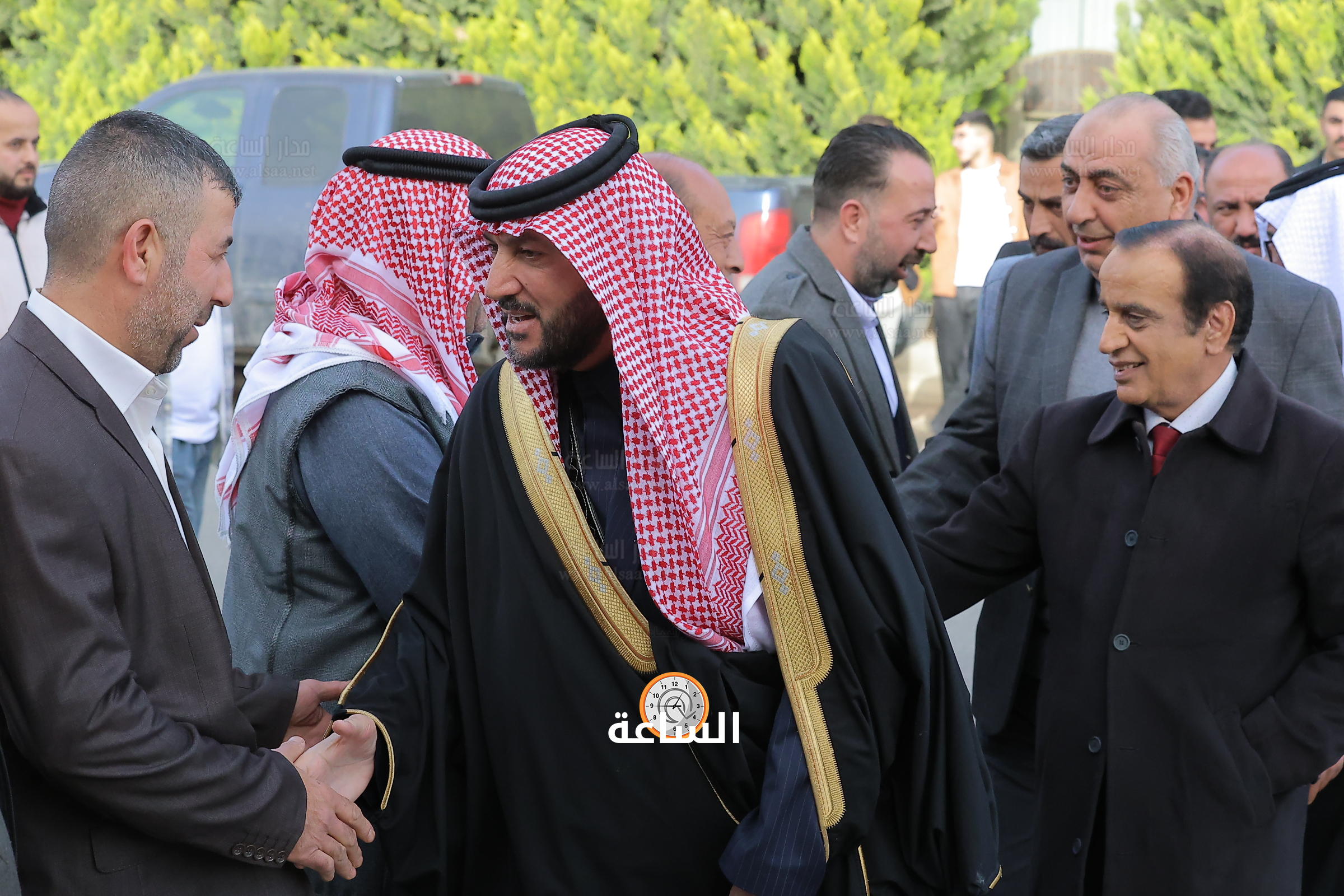 Madar Al-Saa Images 0.14141438116311245