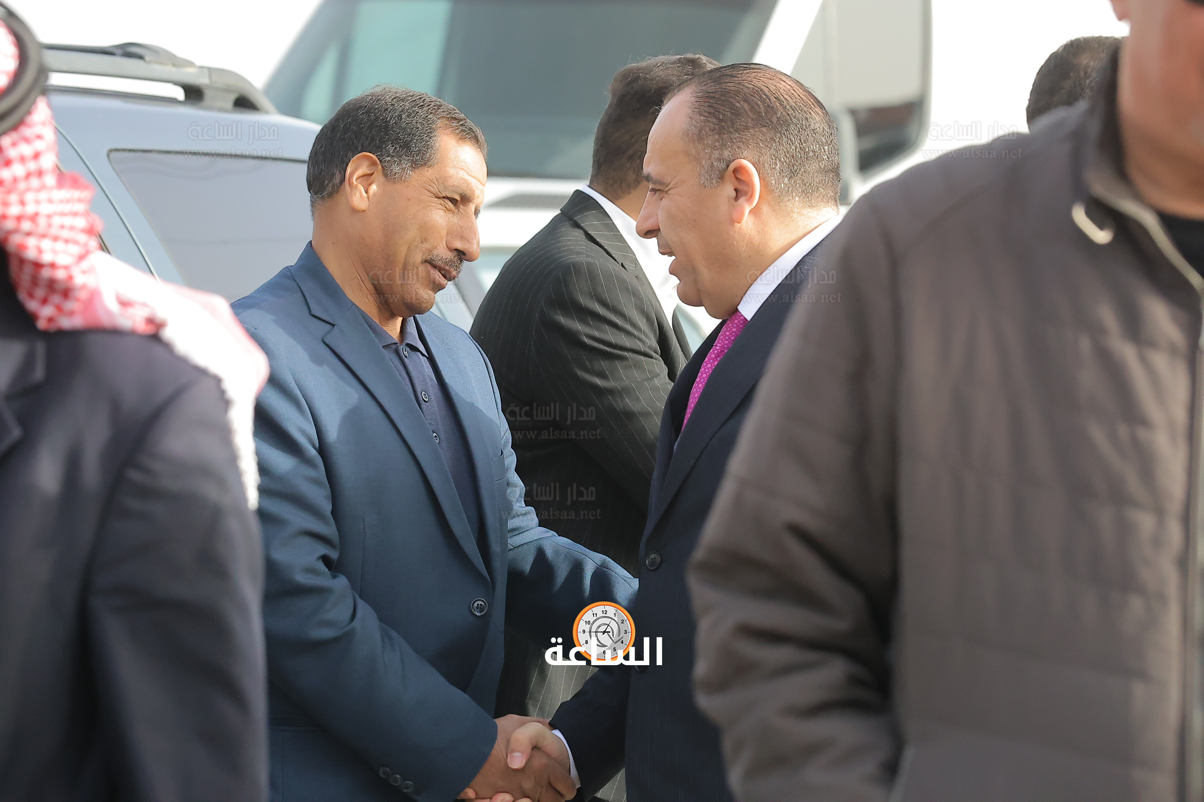 Madar Al-Saa Images 0.4983659780612347