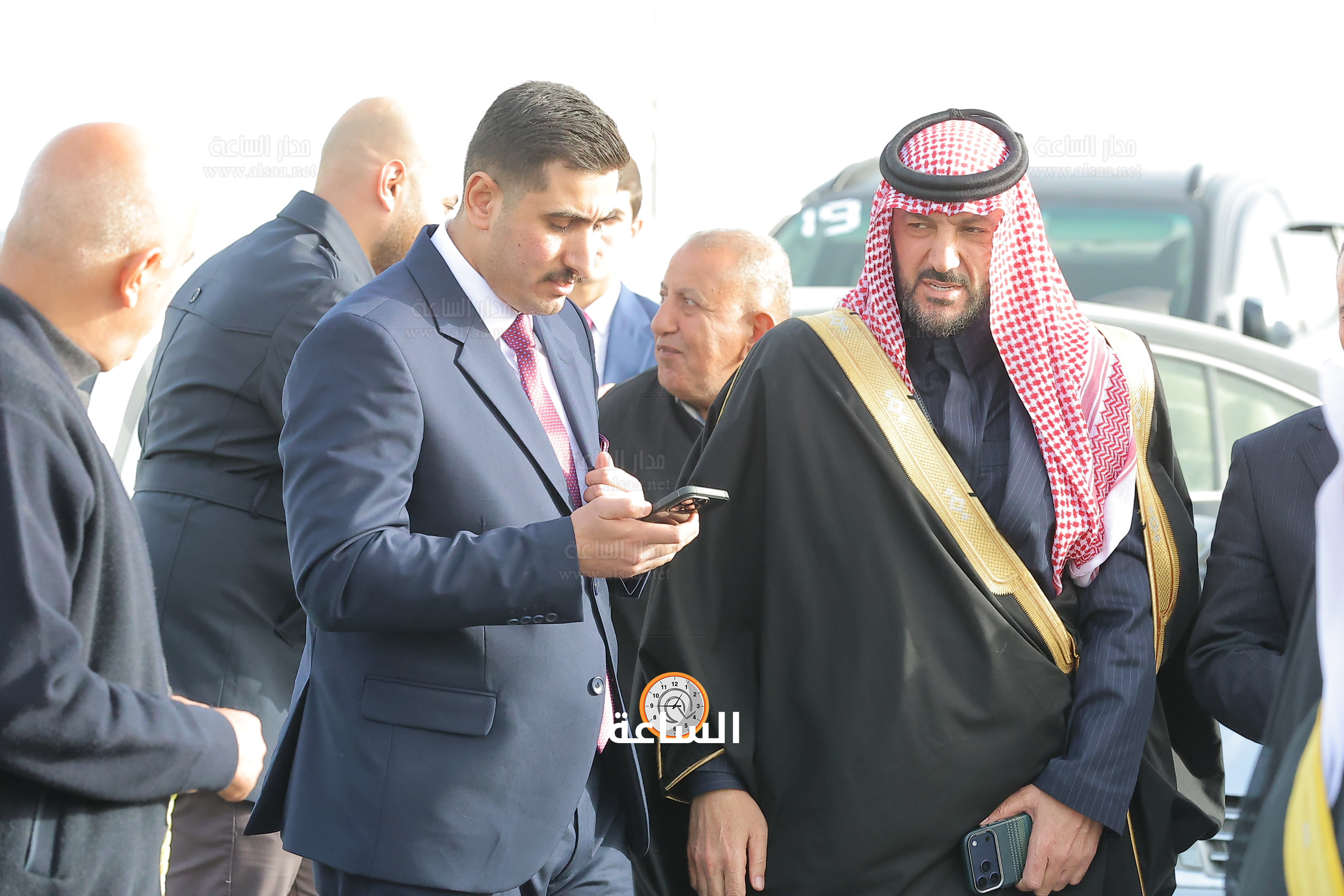 Madar Al-Saa Images 0.47982874092642636