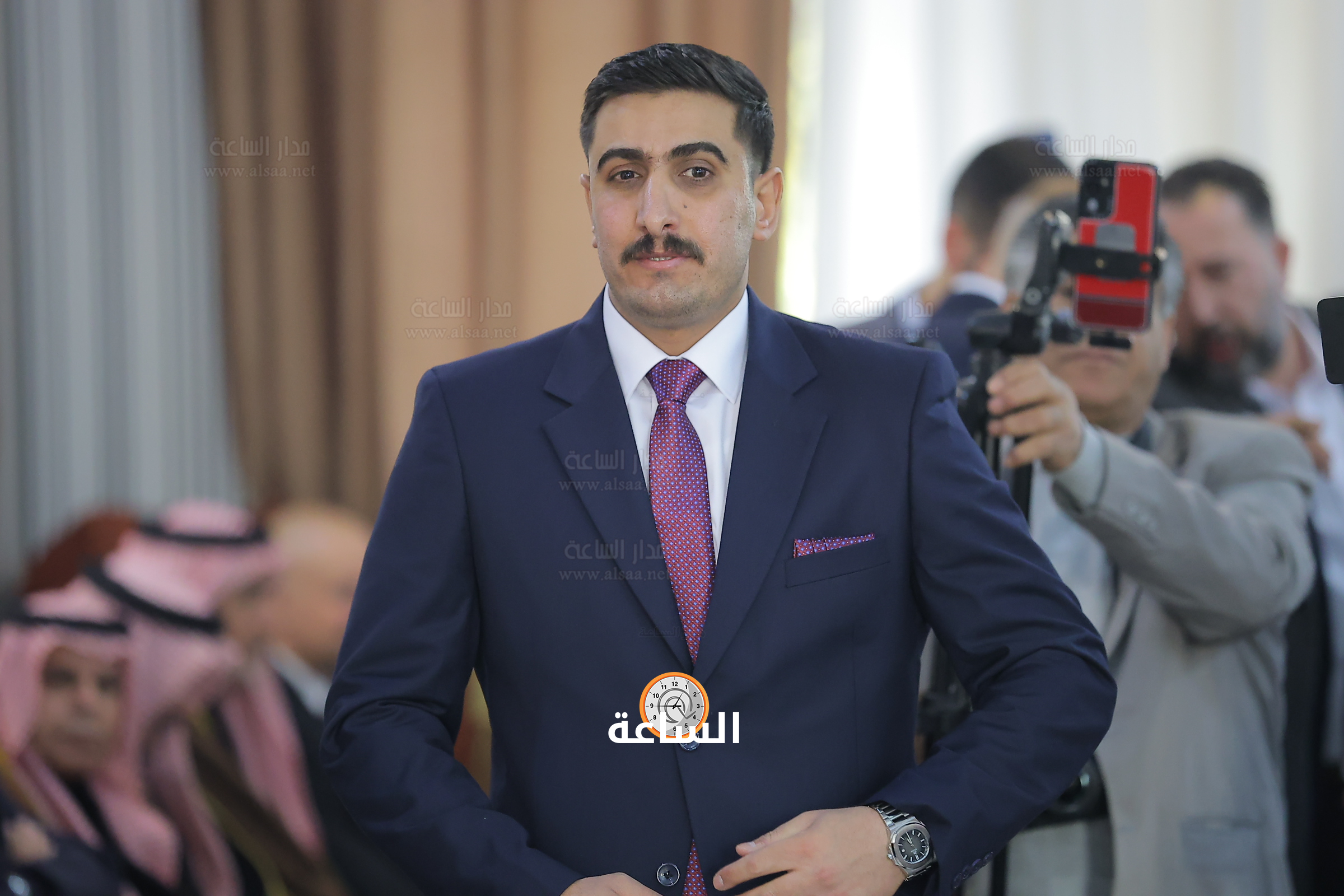 Madar Al-Saa Images 0.5936441462703937