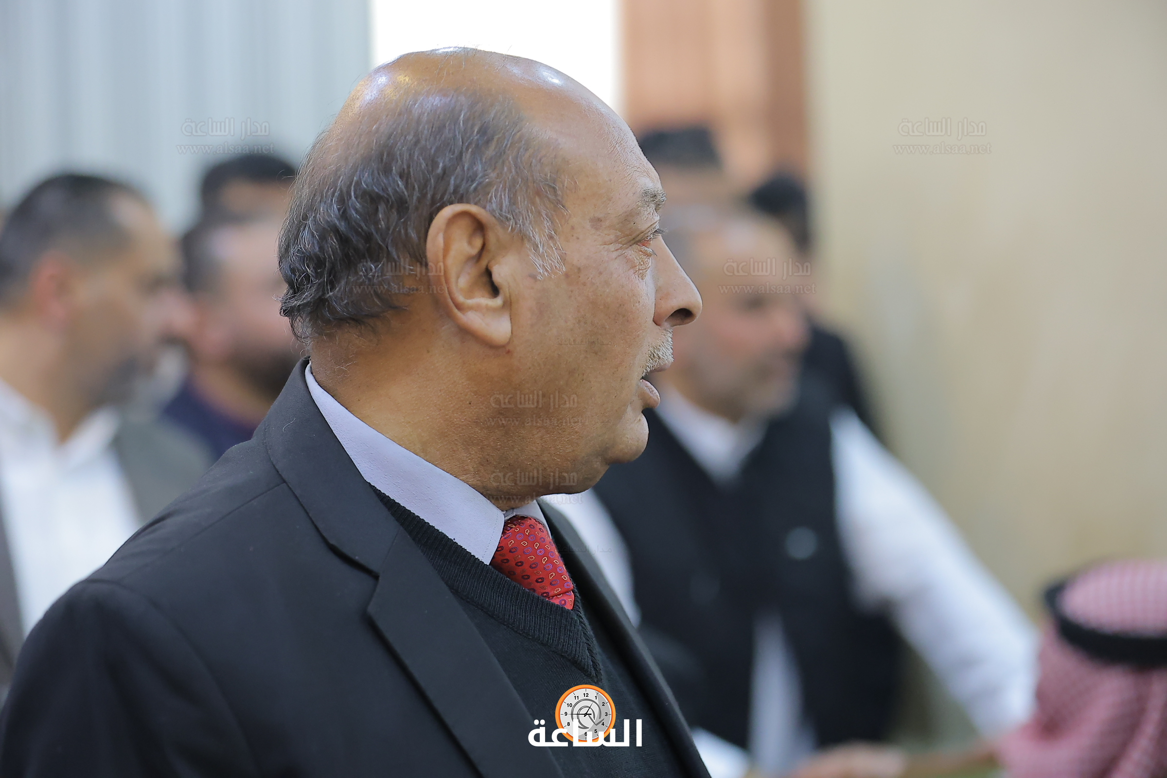 Madar Al-Saa Images 0.38828742289804563