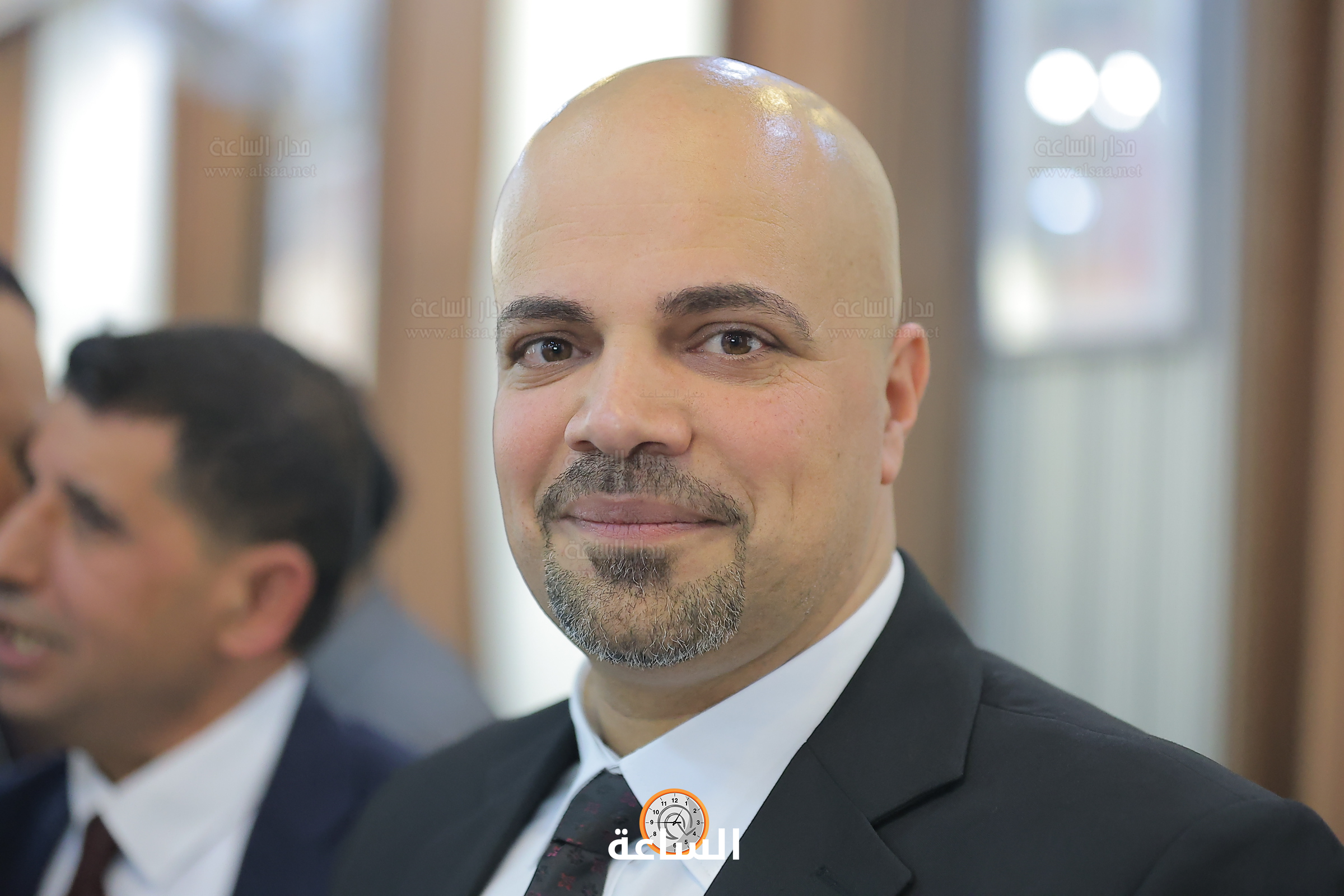 Madar Al-Saa Images 0.8025653387494247