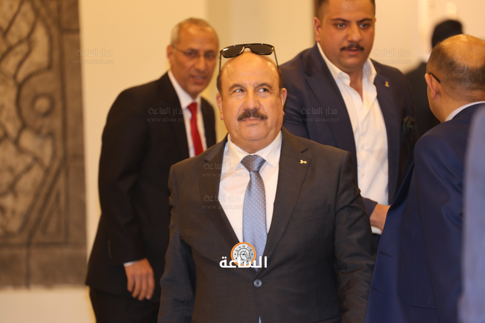 Madar Al-Saa Images 0.6526896810009453