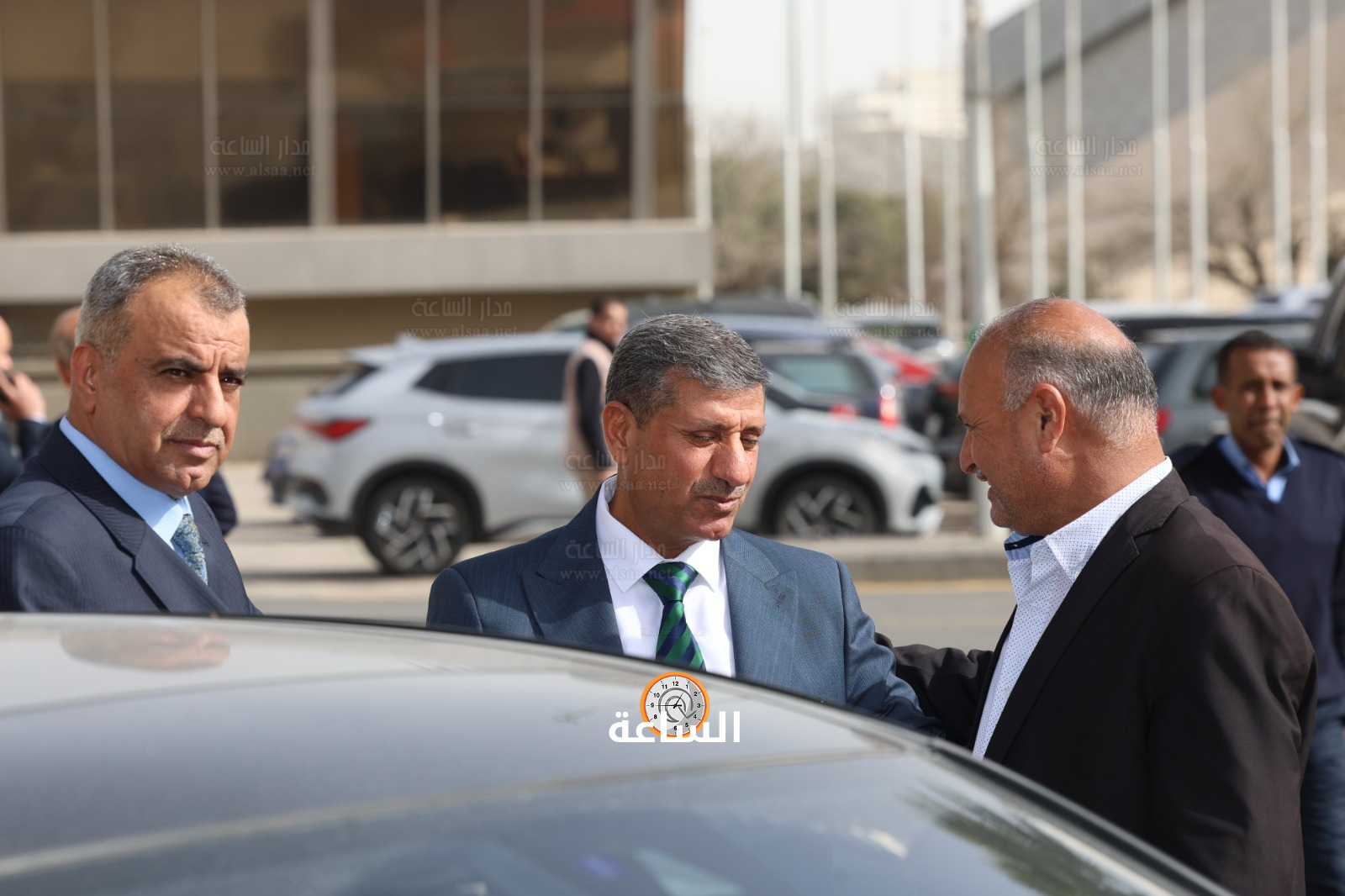 Madar Al-Saa Images 0.7273292461926002