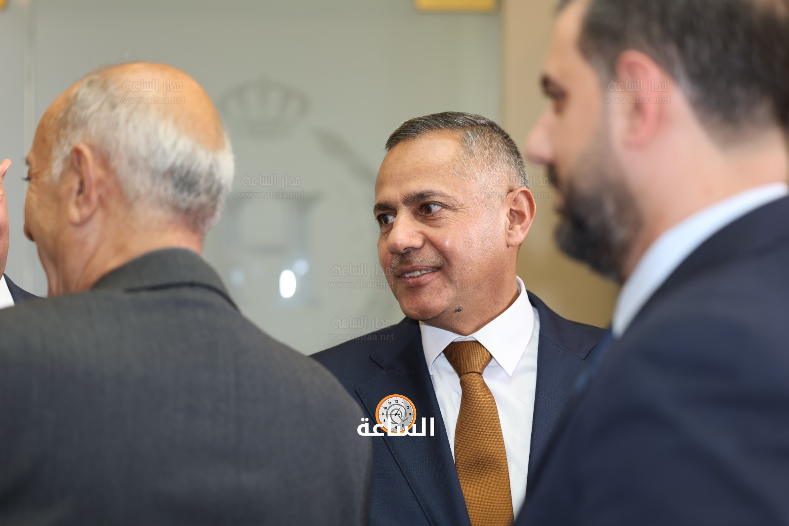 Madar Al-Saa Images 0.3715323206193546