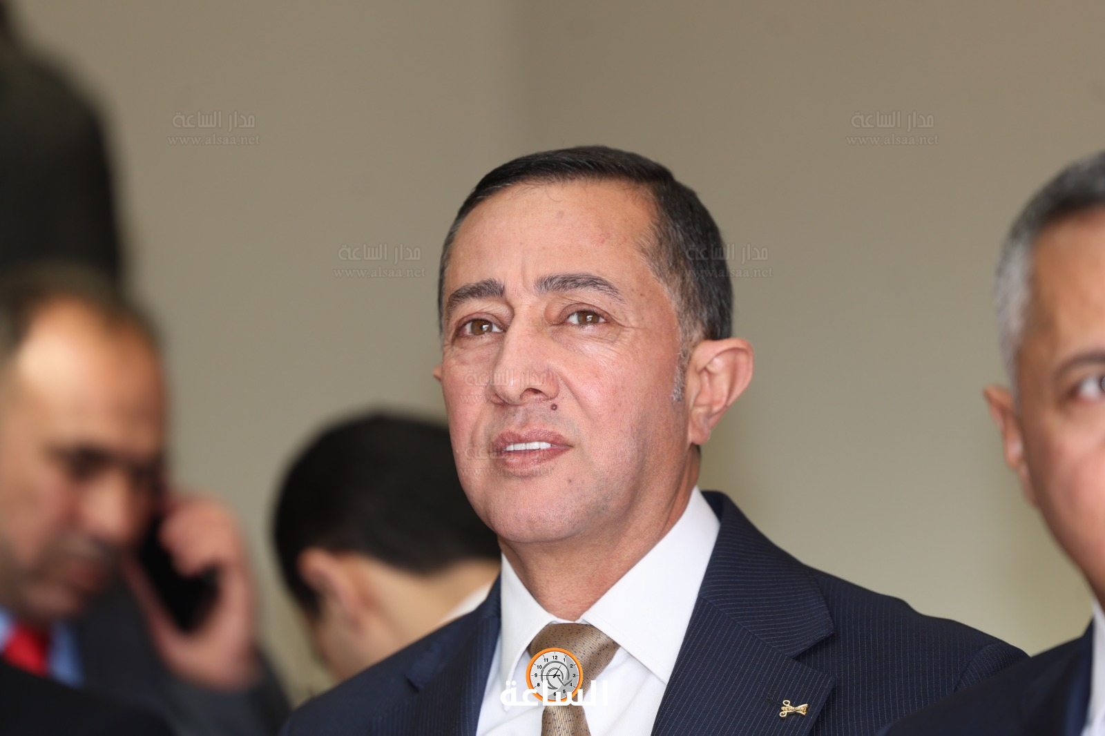 Madar Al-Saa Images 0.9811172795537563