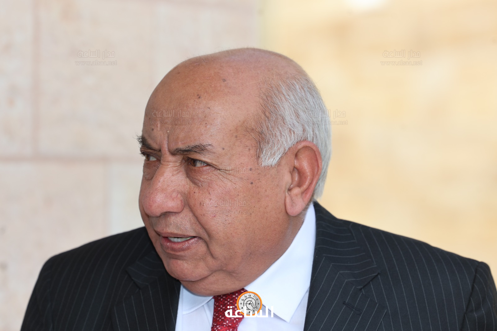 Madar Al-Saa Images 0.9078119443467813