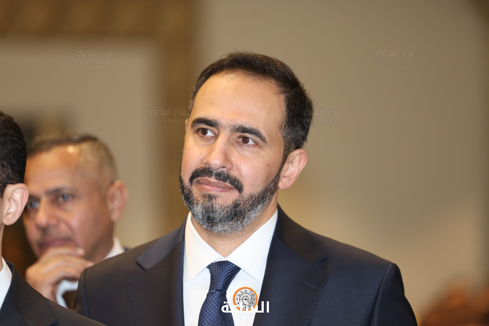 Madar Al-Saa Images 0.8779341046051751