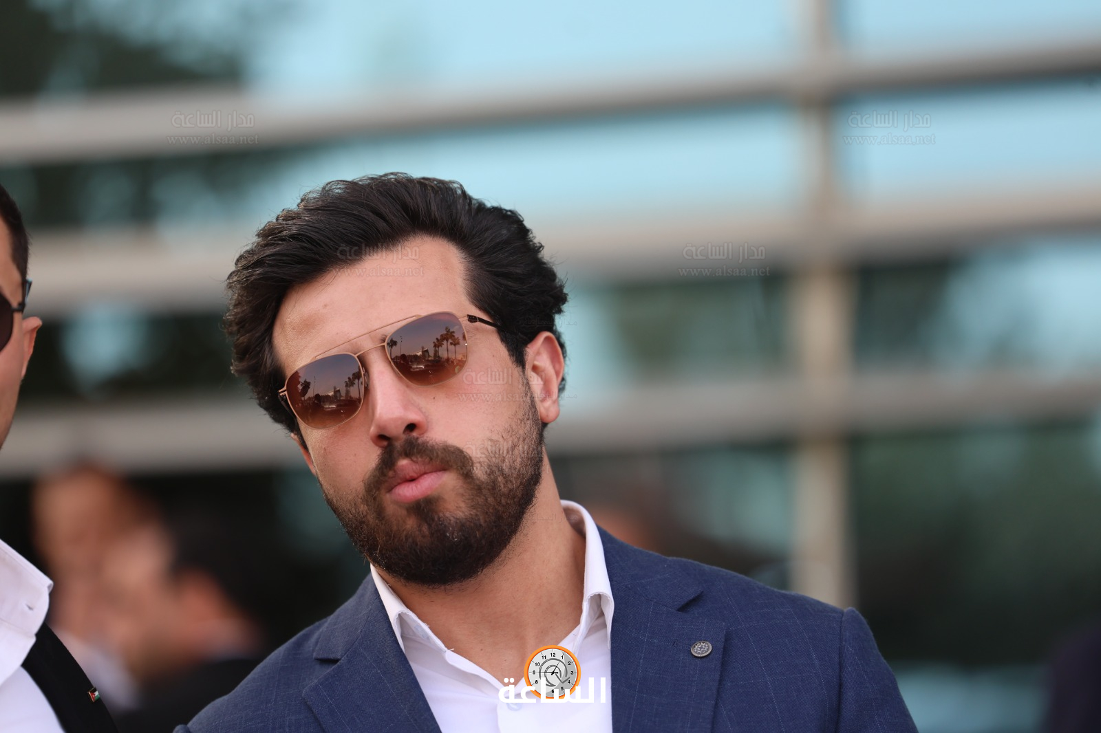 Madar Al-Saa Images 0.4255775085816733