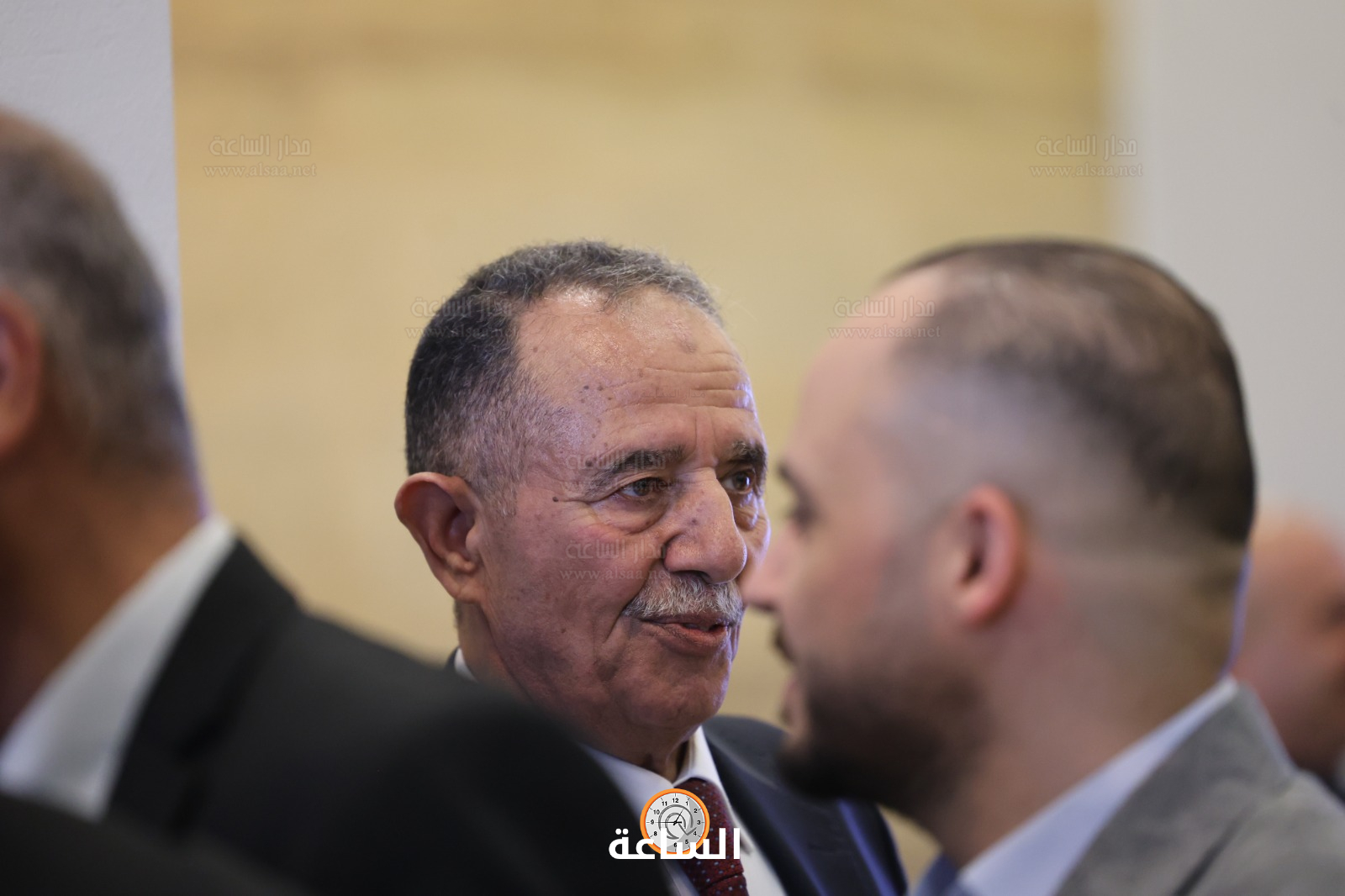 Madar Al-Saa Images 0.8596847006162902