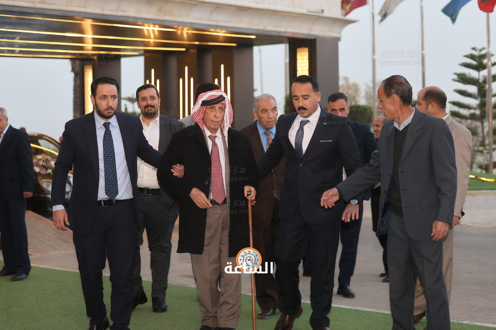 Madar Al-Saa Images 0.4467080135546013