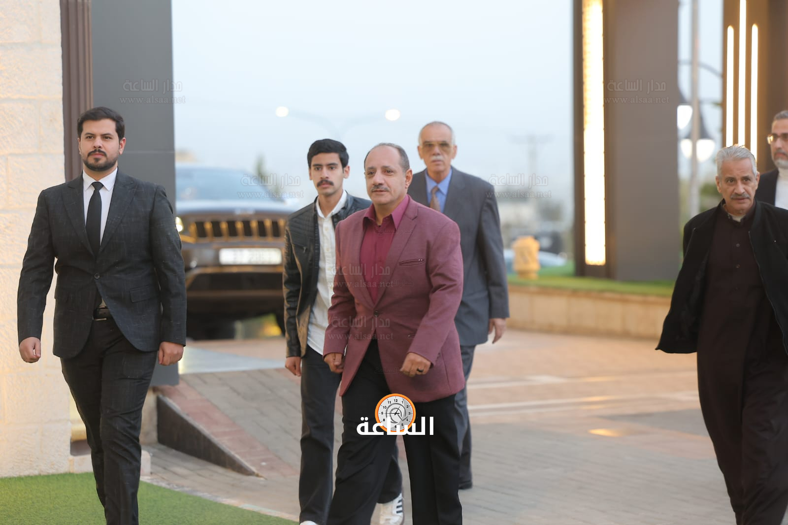 Madar Al-Saa Images 0.1268938043216723