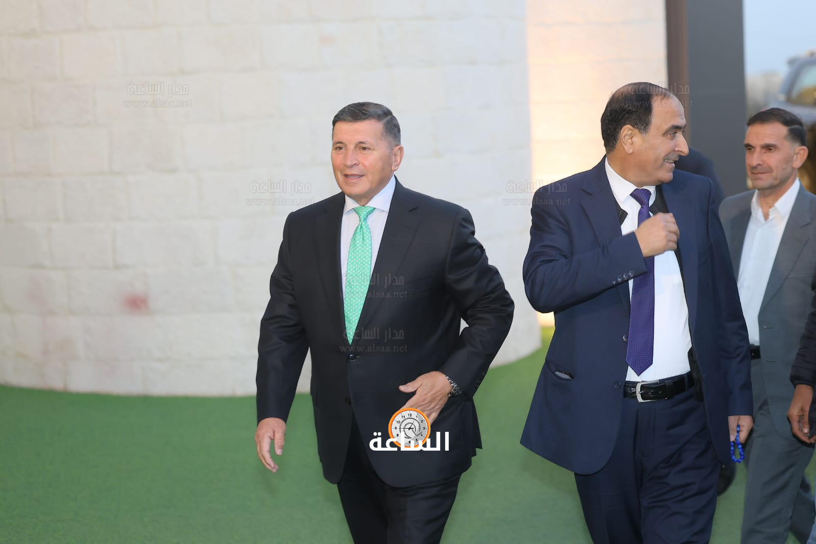 Madar Al-Saa Images 0.9677770379595264