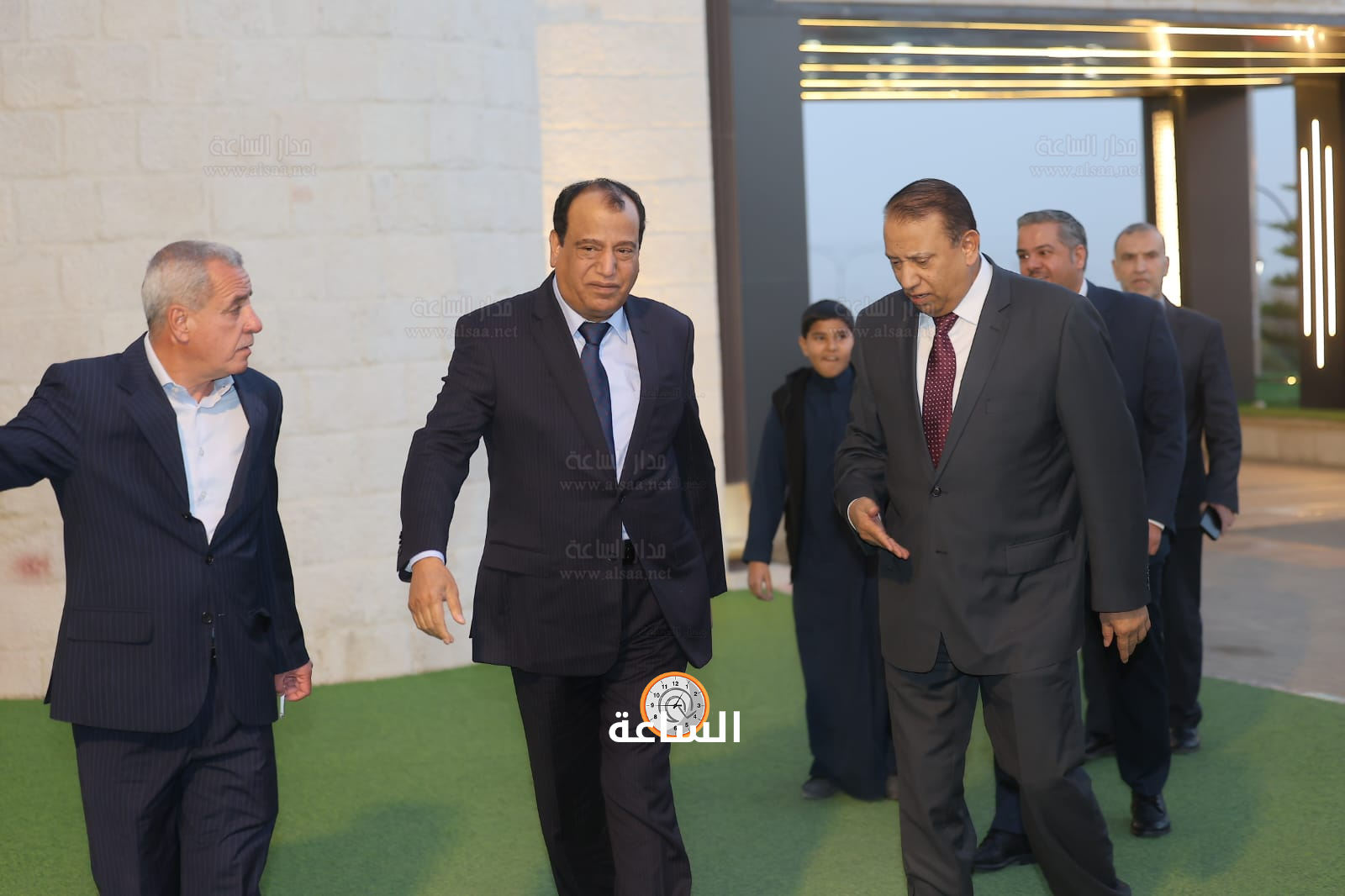 Madar Al-Saa Images 0.7487697919151962