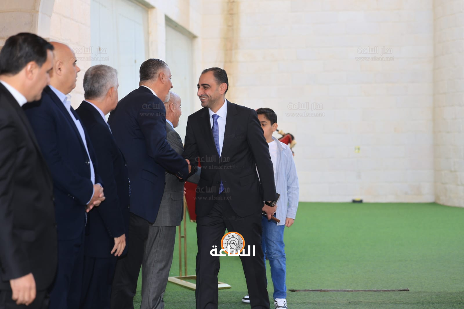 Madar Al-Saa Images 0.7573574553205615