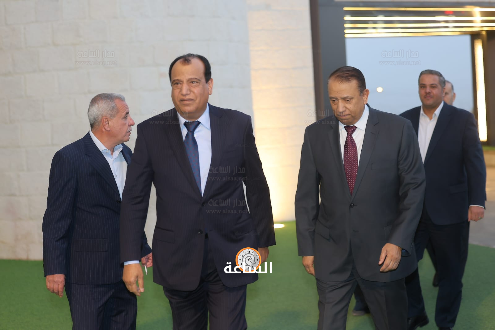 Madar Al-Saa Images 0.3548916143436174