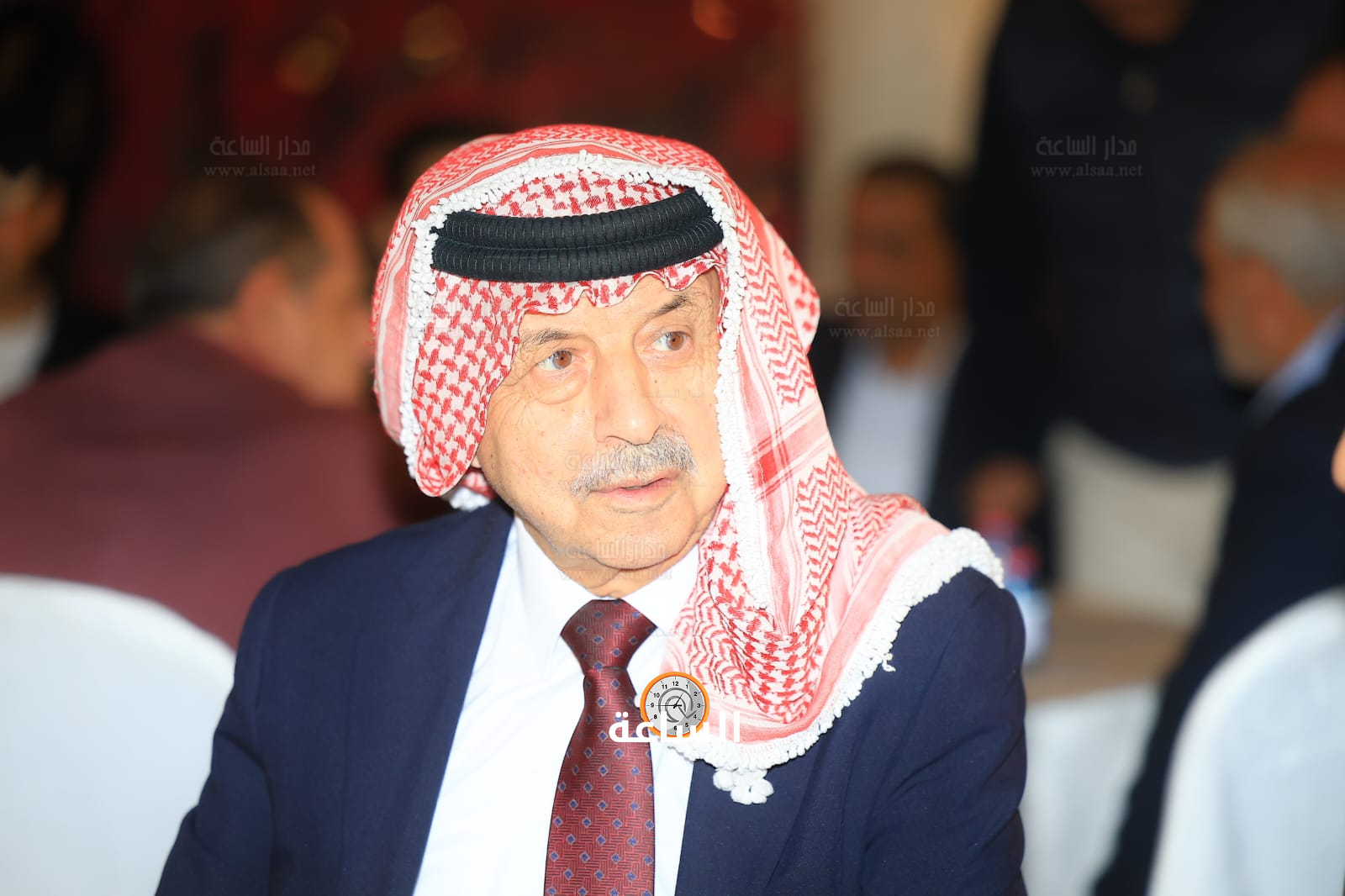 Madar Al-Saa Images 0.12304418562042407